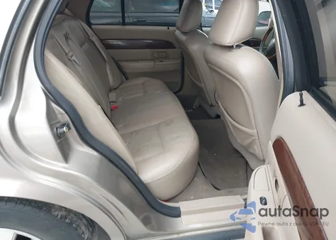 2004 Mercury Grand Marquis Ls z USA, uszkodzony, nr VIN 2MEFM75W84X621884